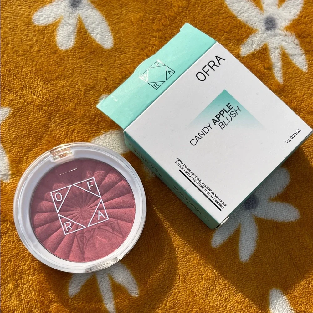 NEW NIB OFRA Cosmetics Blush in Candy Apple 0.25oz